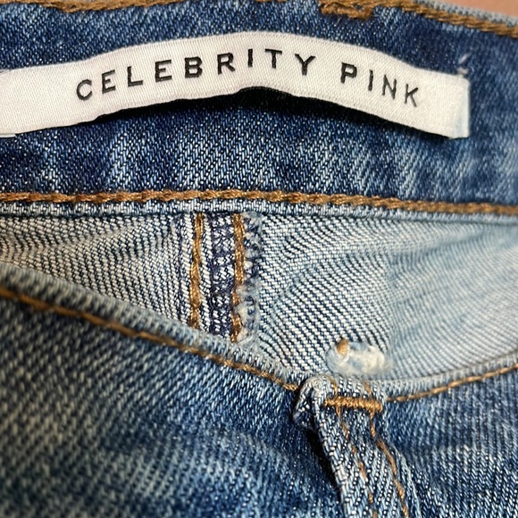 Celebrity Pink Woman’s junior Size 1 Blue Jeans Shorts Cut Offs NWT 99% cotton - Picture 10 of 10